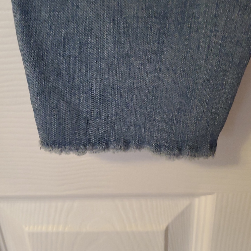 3 Prs Women’s Stretch Jeans - Light to Medium Wash Sz 8 - Picture 11 of 15